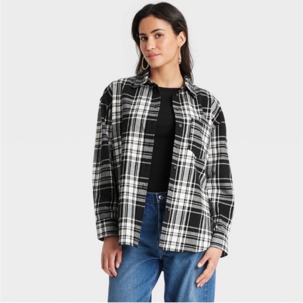 Universal Thread Oversized Flannel Long Sleeve Button-Down Shirt Fall Shirt